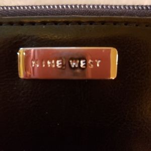 Nine West wallet